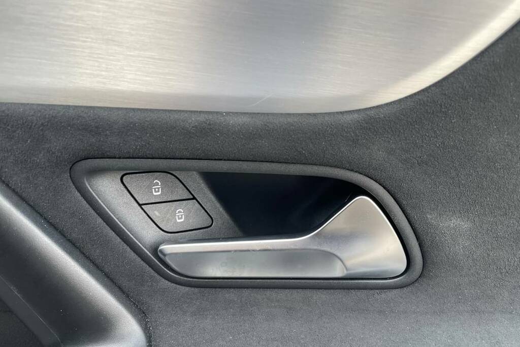 Mercedes-Benz CLA Class 220D Amg Line Premium Tip Black #6