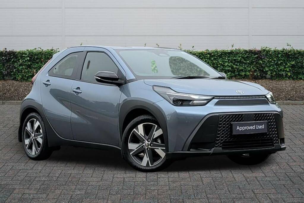 Toyota Aygo X 1.5 Hybrid Icon Cvt Grey