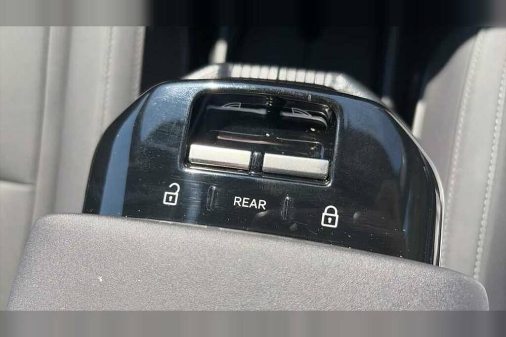 Volvo EX30 Ultra, Single Motor Extended Range, 360 Blue #16