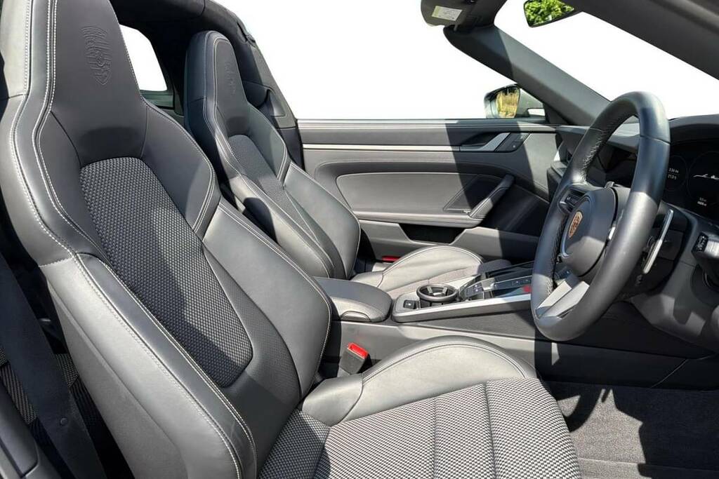 Porsche 911 2dr Pdk Grey #5