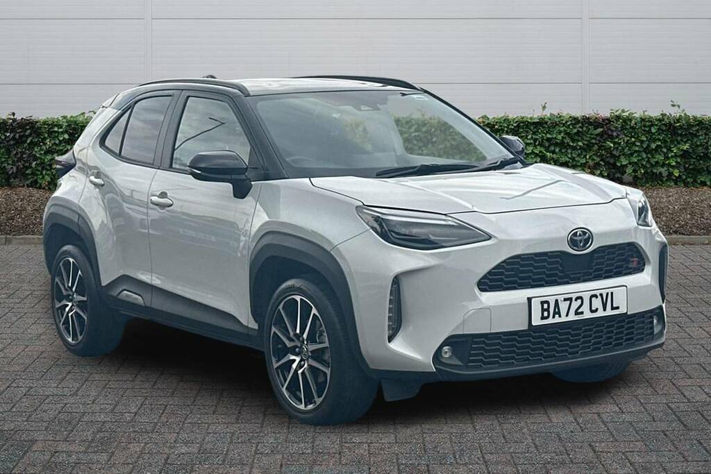 Toyota Yaris Cross 1.5 Hybrid Gr Sport Cvt Grey