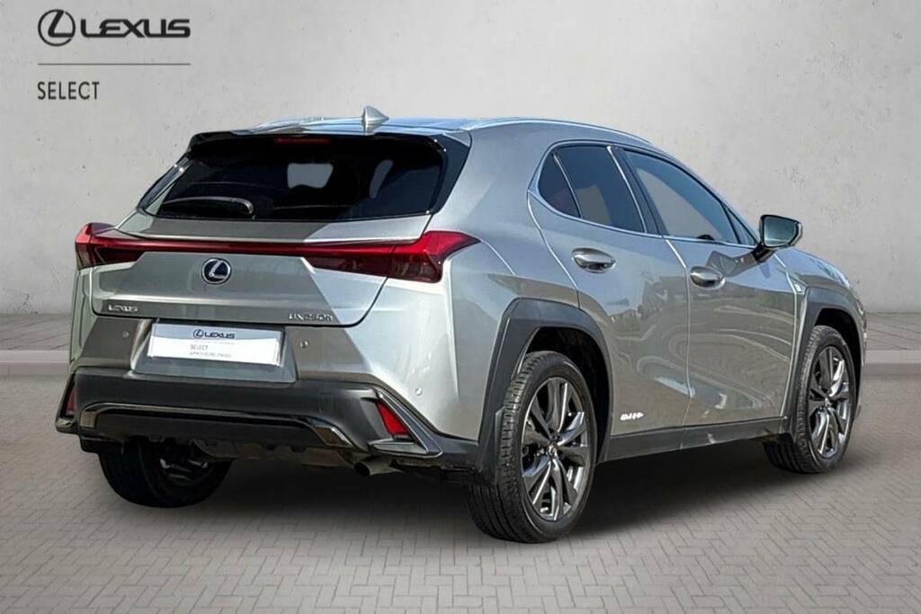 Lexus UX 250H 2.0 F-sport Cvt Premium Driver Assist Silver #2