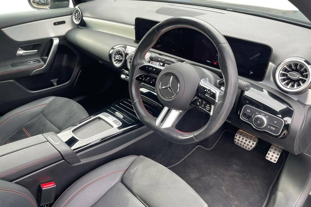 Mercedes-Benz A Class A200 Amg Line Executive KR24FXT Black #4