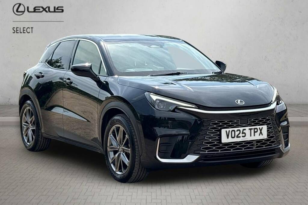 Lexus LBX 1.5 Premium Plus E-cvt Black