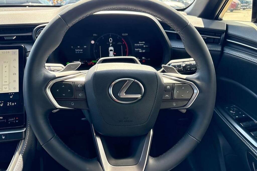 Lexus LBX 1.5 Vvt-ie Premium E-cvt Euro 6 Ss Black #10
