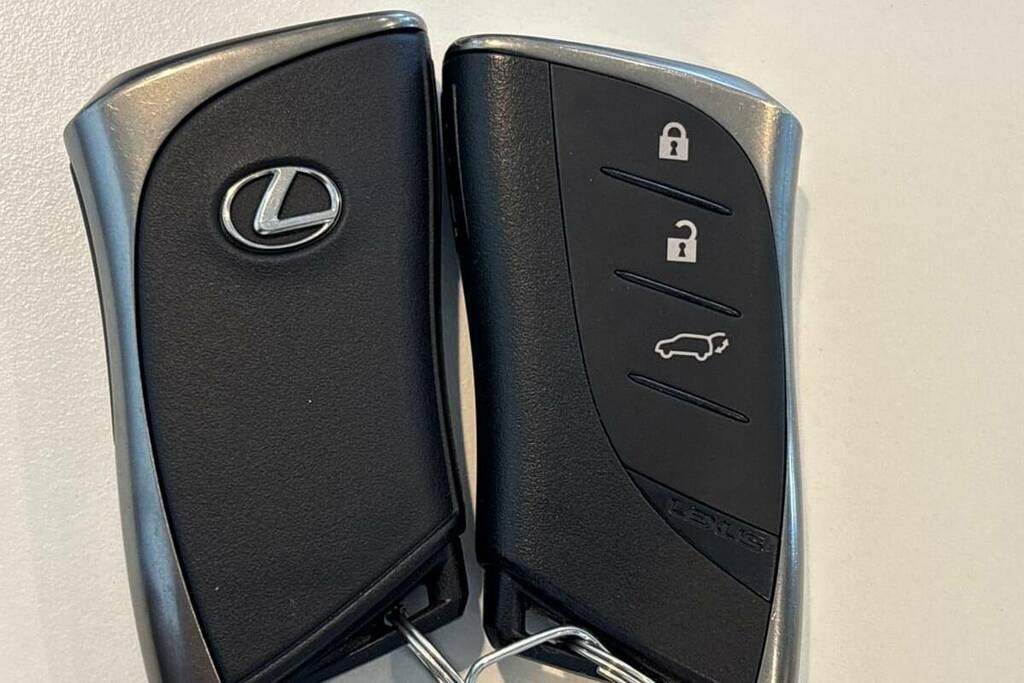 Lexus LBX 1.5 Vvt-ie Premium Plus Suv Hybrid E-cv Grey #27
