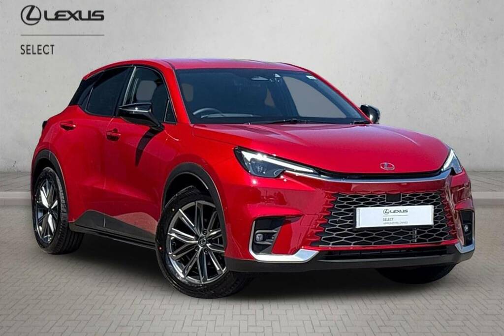 Lexus LBX 1.5 Takumi E-cvt Red