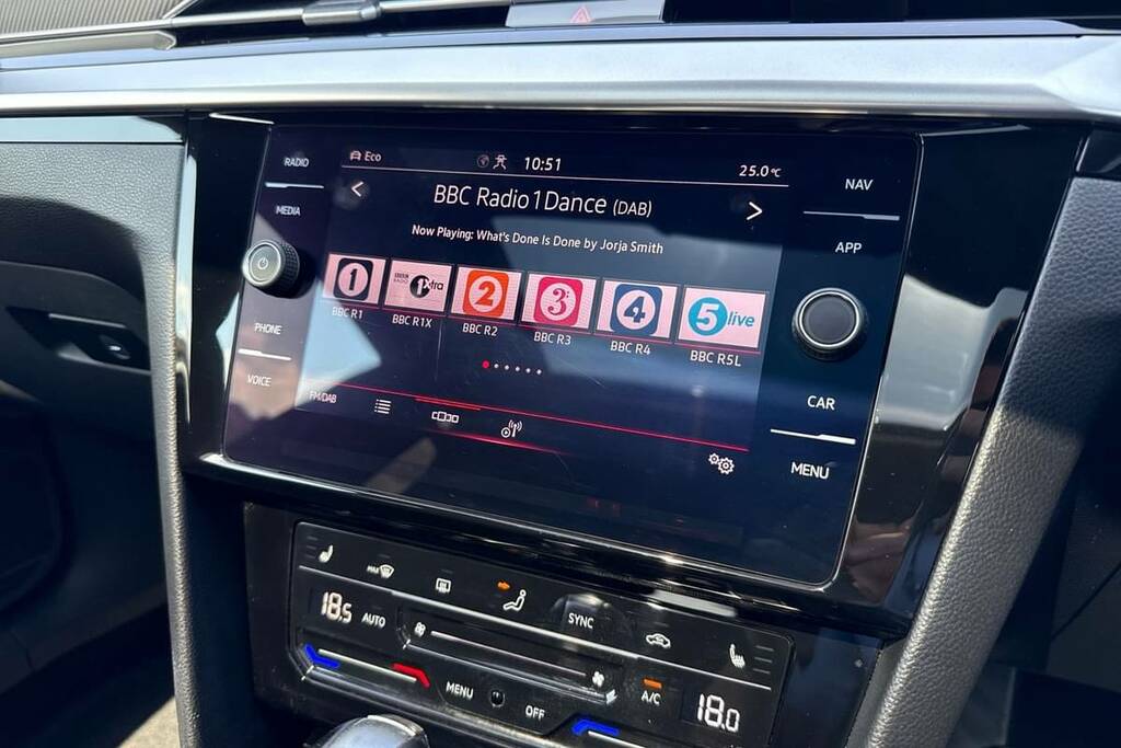 Volkswagen Arteon 2.0 Tsi R-line Dsg Silver #3
