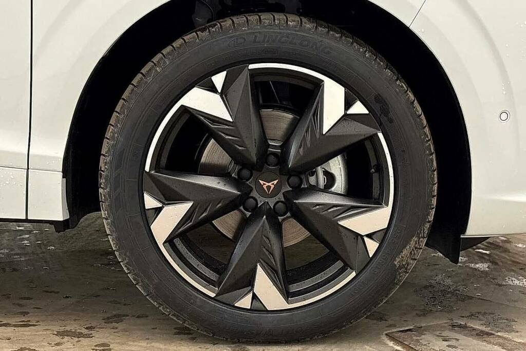 Cupra Terramar 1.5 Etsi 150 V2 Dsg White #5