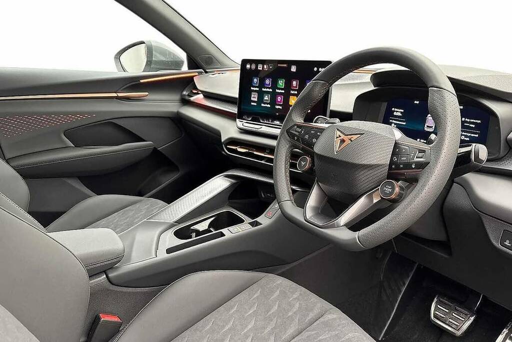 Cupra Terramar 1.5 Etsi 150 V2 Dsg White #6