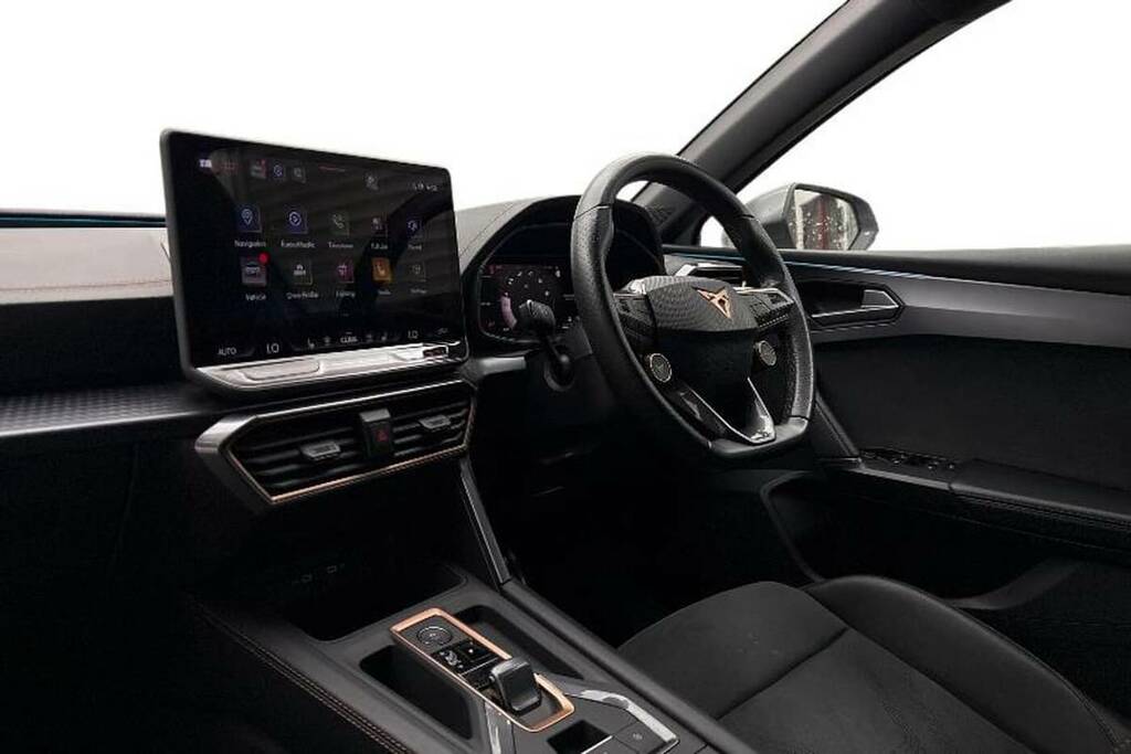 Cupra Leon 1.5 Etsi 150 V2 Dsg White #2
