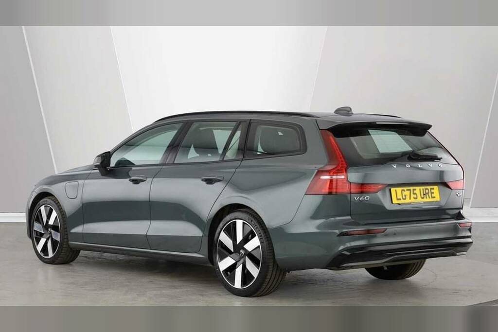 Volvo V60 2.0 T6 350 Phev Plus Dark Awd #4