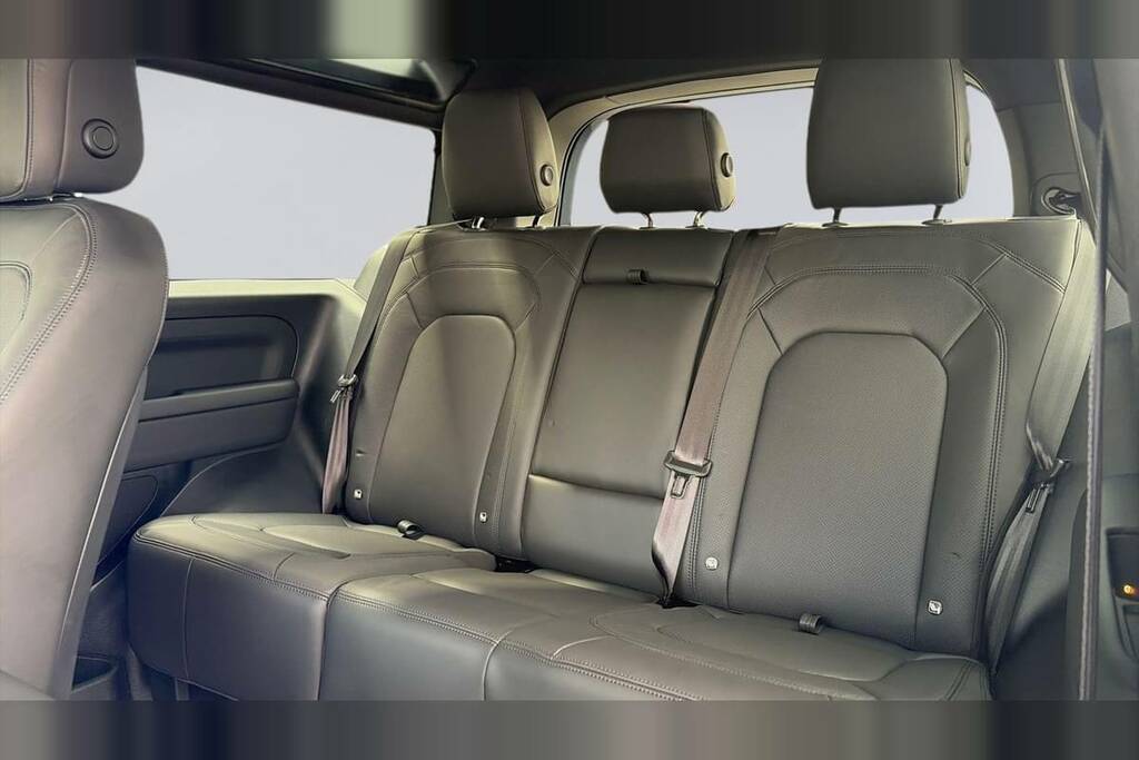 Land Rover Defender 90 3.0 D250 X-dynamic Hse 90 Blue #4