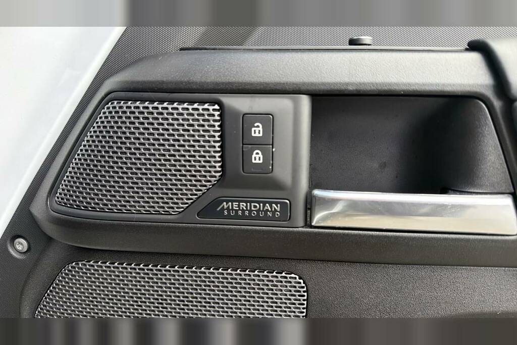 Land Rover Defender 90 90 300Tdi Wolf Green #24