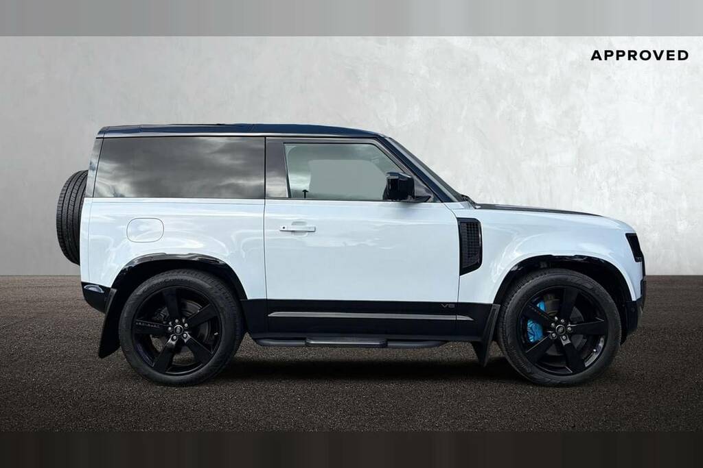 Land Rover Defender 90 5.0 P525 V8 90 White #5