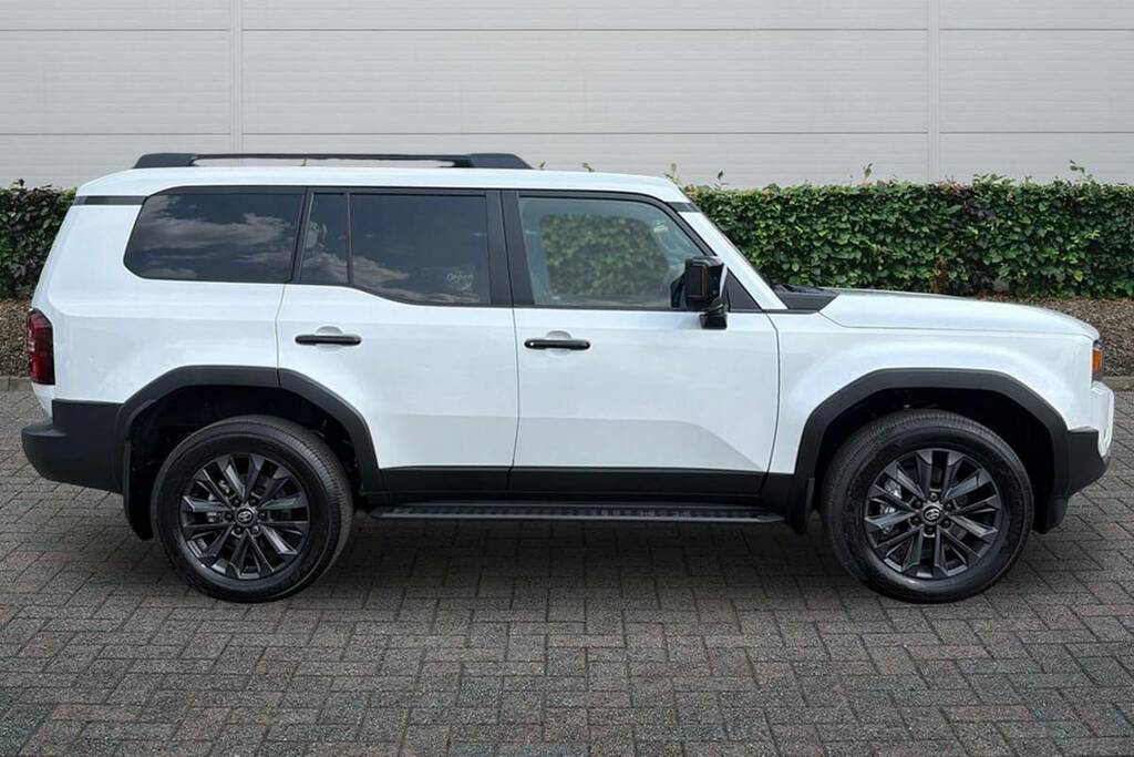 Toyota Land Cruiser 2.8 D-4d 48V 205 Invincible Pan Rf5 St White #5