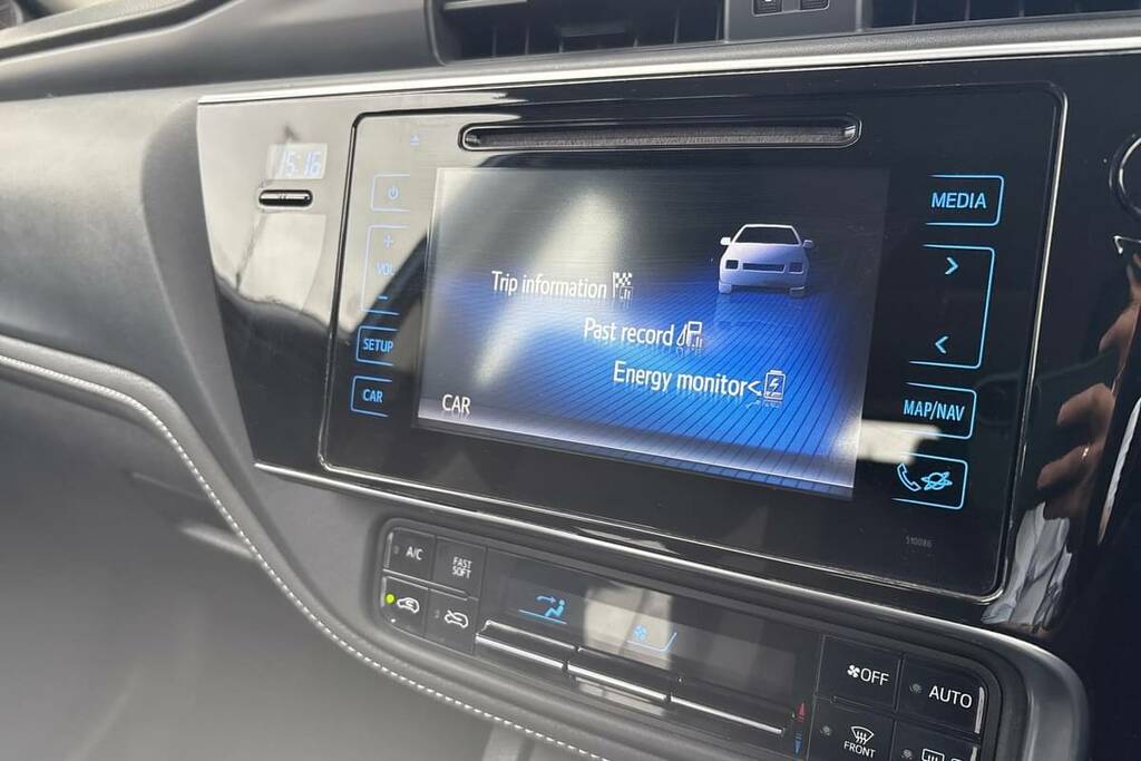 Toyota Auris 1.8 Hybrid Icon Tech Tss Cvt Blue #3