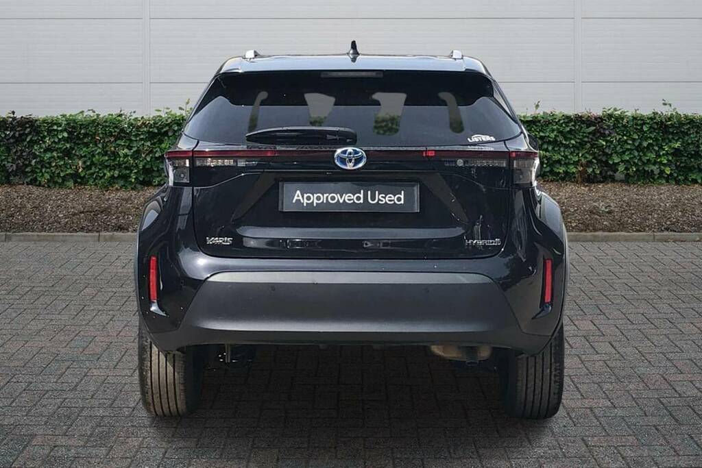 Toyota Yaris Cross Excel Grey #5