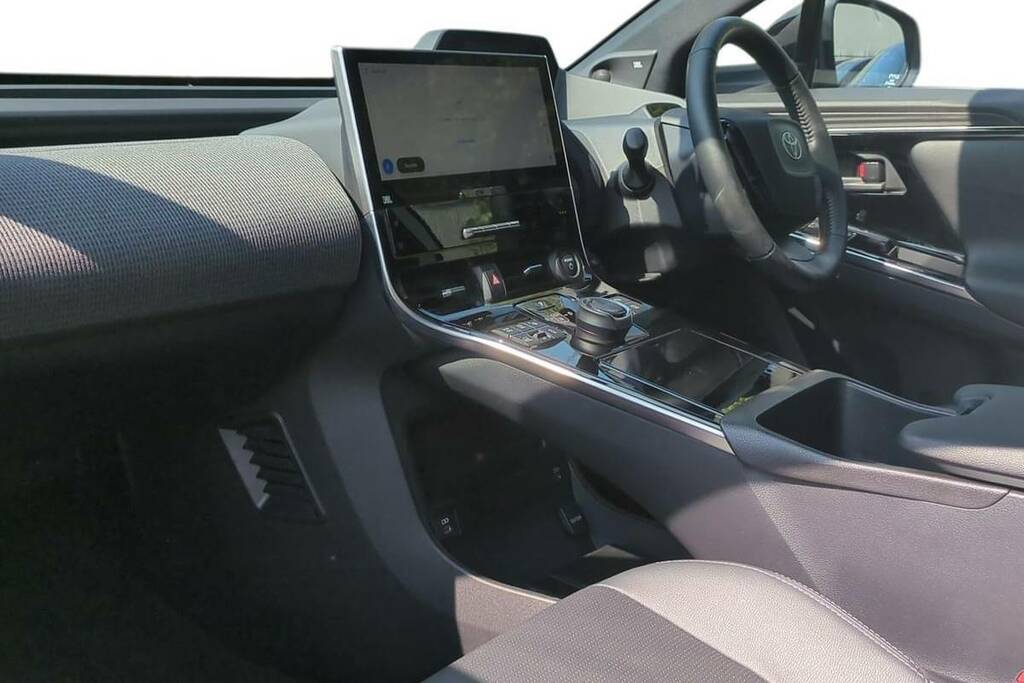 Toyota bZ4X Vision Blue #7