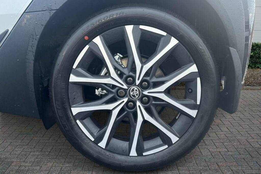 Toyota Aygo X 1.5 Hybrid Gr Sport Cvt #6