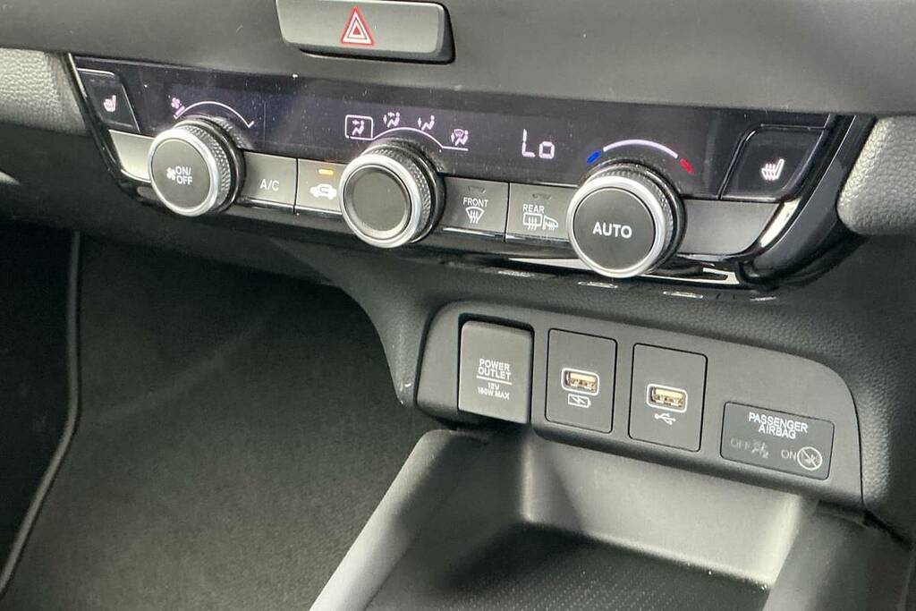 Honda Jazz Hat 1.5 I-mmd Hbd Advance Ecvt Black #8
