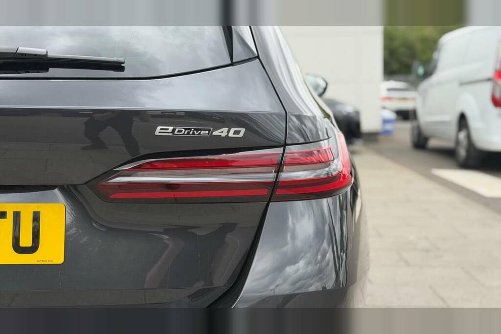BMW i5 I5 Edrive40 M Sport Saloon #19