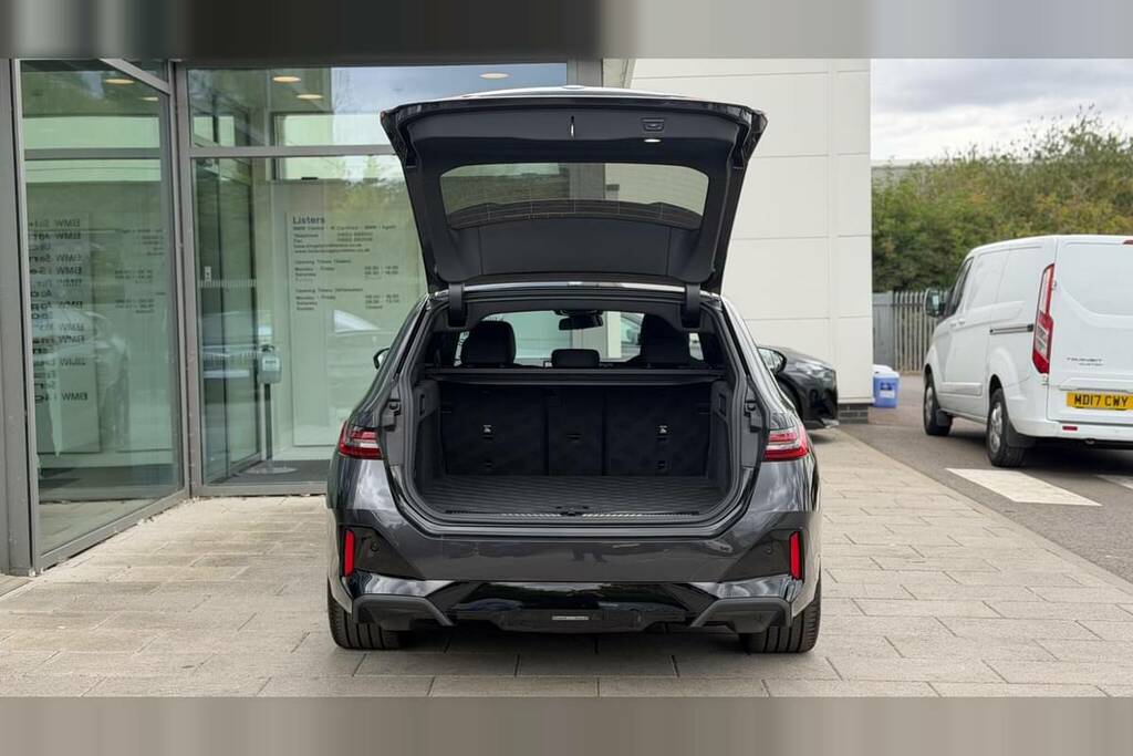 BMW i5 I5 Edrive40 M Sport Saloon #15