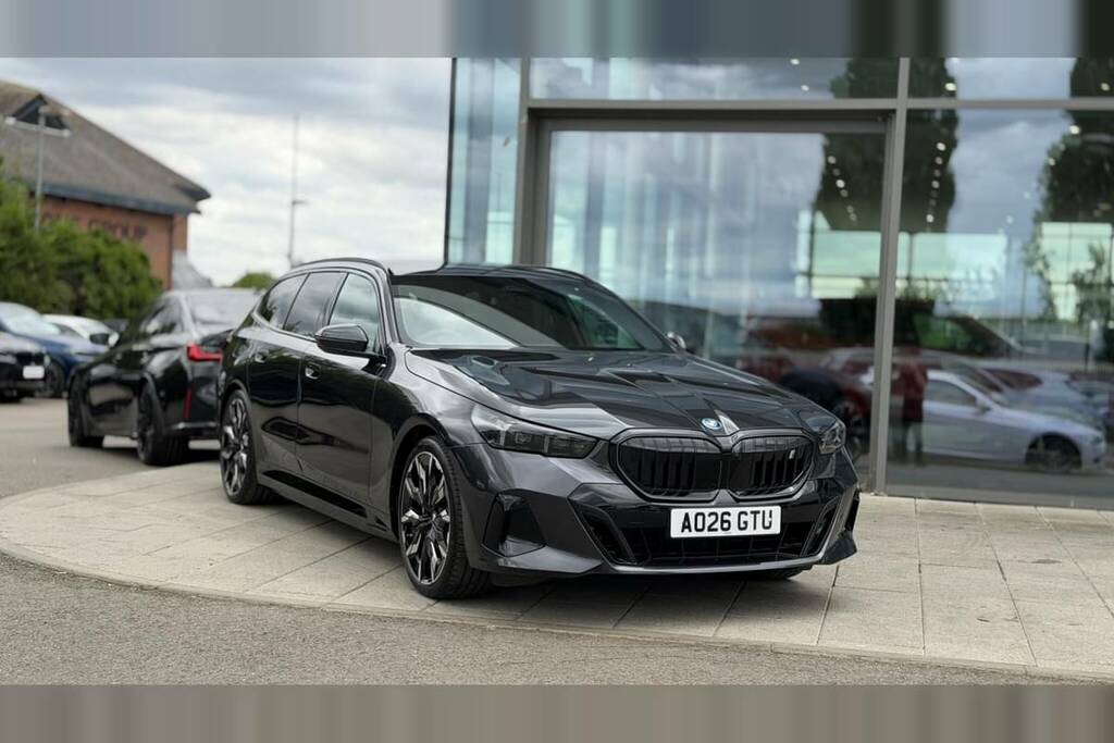 BMW i5 250Kw Edrive40 M Sport Pro 84Kwh Grey