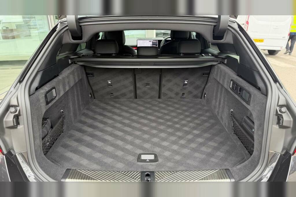 BMW i5 I5 Edrive40 M Sport Saloon #16