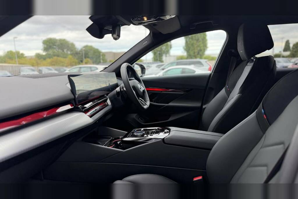 BMW i5 I5 Edrive40 M Sport Saloon #8