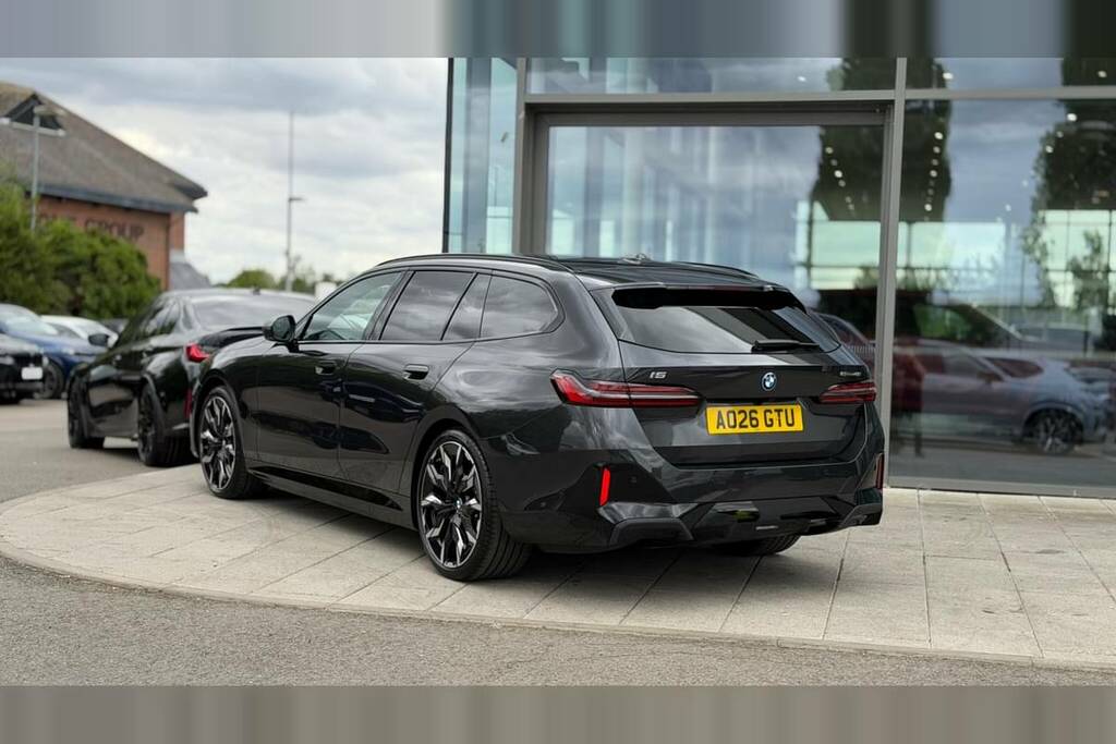 BMW i5 250Kw Edrive40 M Sport Pro 84Kwh Grey #2