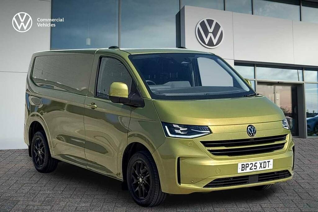 Volkswagen Transporter 2.0 Tdi 170 Commerce Pro Van 5 Plus BP25XDT Green