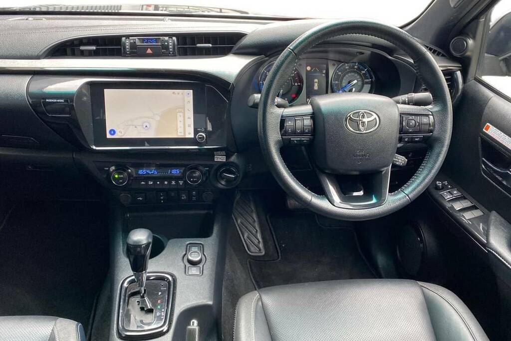 Toyota HILUX 2.8 D-4d Active 4Wd Euro 6 Ss #8