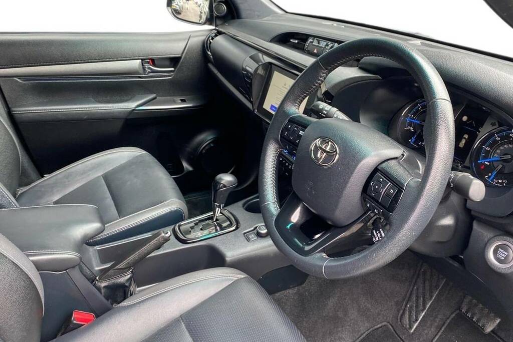 Toyota HILUX 2.8 D-4d Active 4Wd Euro 6 Ss #12