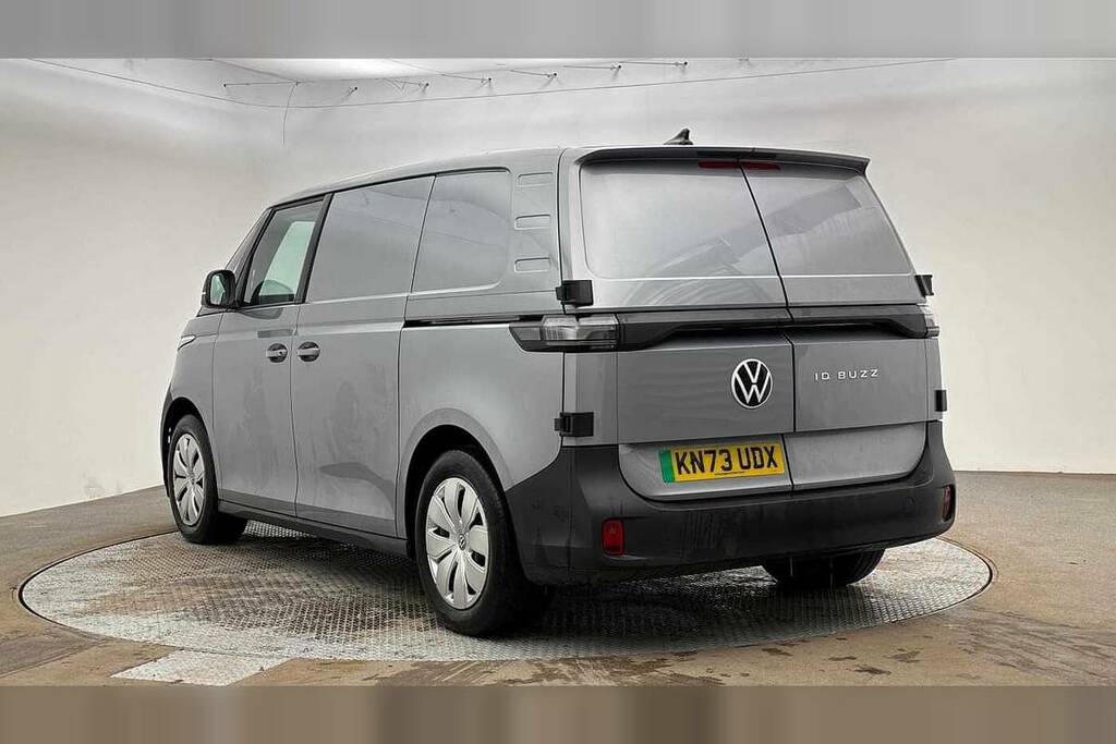 Volkswagen ID.Buzz 150Kw Commerce 77Kwh Silver #2