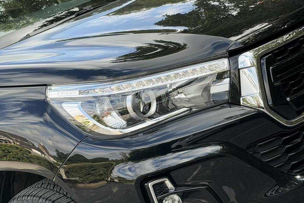 Toyota HILUX Invincible X Ltd Ed Dcab Pup 2.4 D-4d 3.5T Blue #5