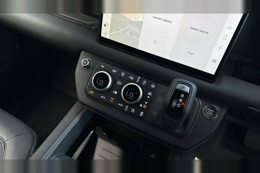 Land Rover Defender 110 3.0 D250 Hard Top X-dynamic Se Black #5