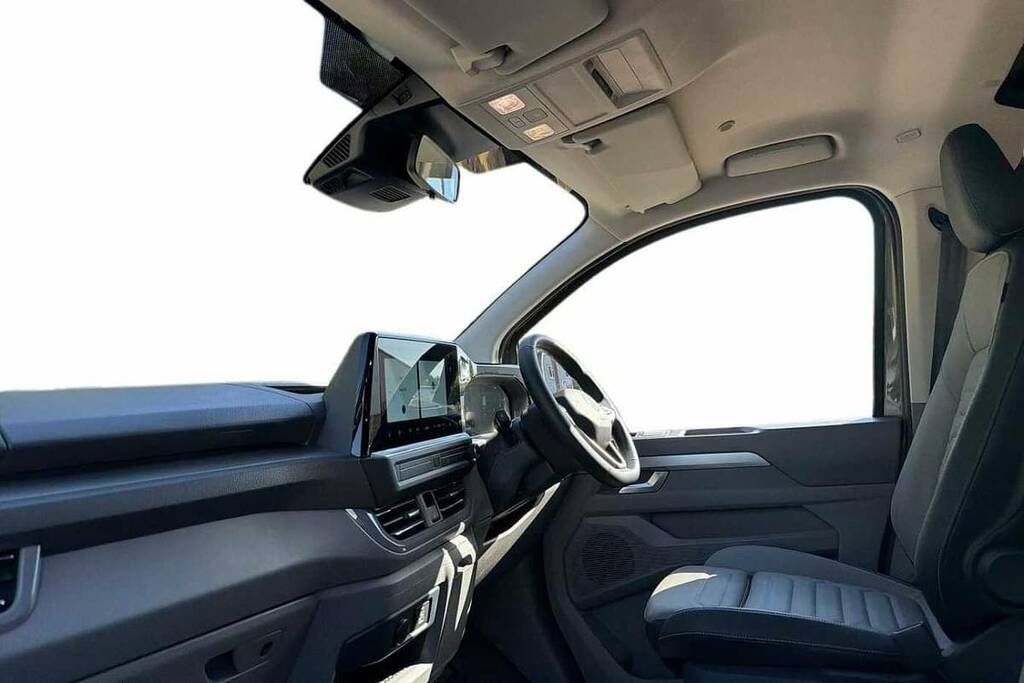 Volkswagen Transporter 2.0 Tdi 150 Commerce Pro Van 5 Plus VA26CCZ #2