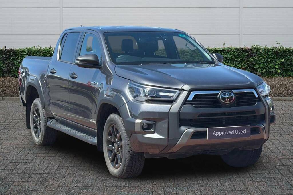 Toyota HILUX Invincible X Dcab Pick Up 2.8 D 48V Grey