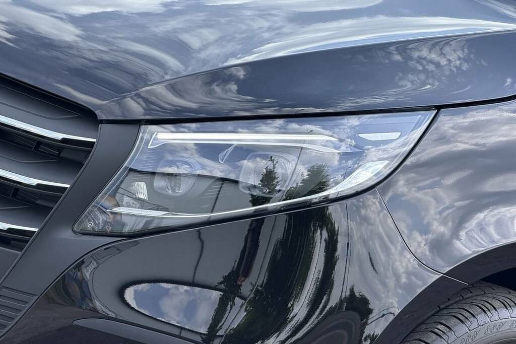 Mercedes-Benz Vito 116Cdi Select Van 9G-tronic Black #6