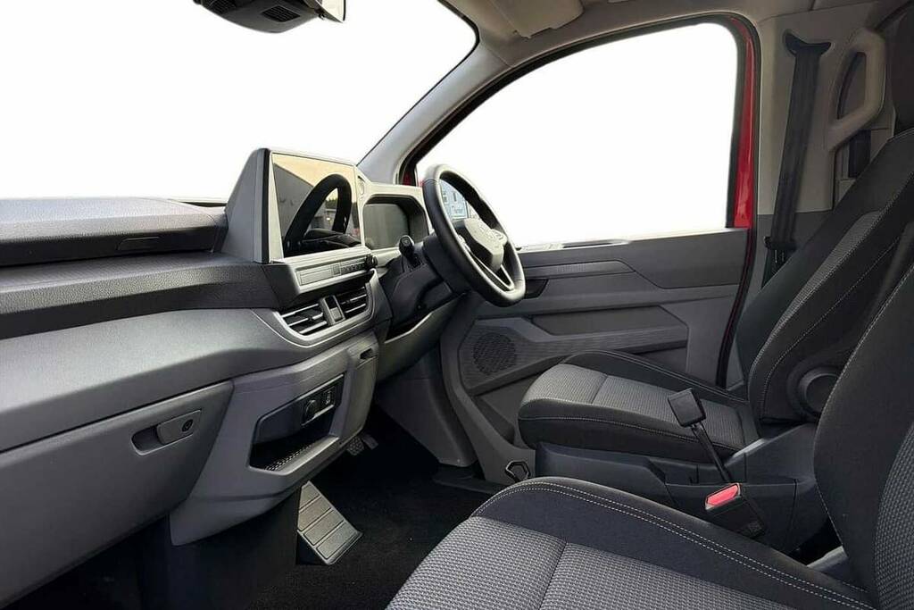 Volkswagen Transporter 2.0 Tdi 170 Commerce Pro Kombi Van 5 Plus KY26NKF Red #2