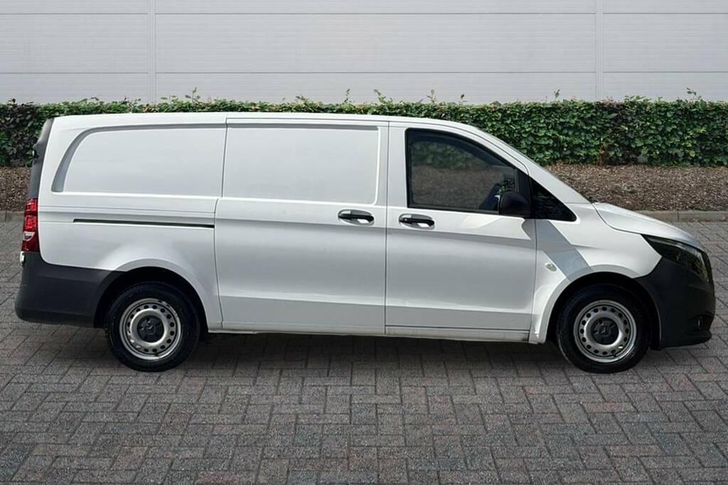 Mercedes-Benz Vito 2.0 114 Cdi Select Tourer G-tronic L3 Euro 6 Ss Grey #22