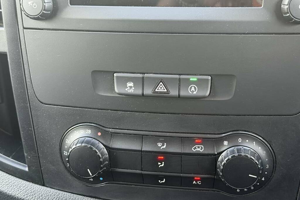 Mercedes-Benz Vito 2.0 114 Cdi Select Tourer G-tronic L3 Euro 6 Ss Grey #17
