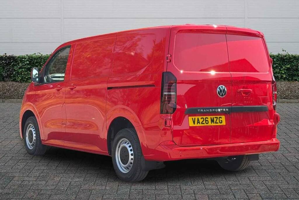 Volkswagen Transporter 2.0 Tdi 110 Commerce Plus Van 5 Plus VA26MZG Red #3