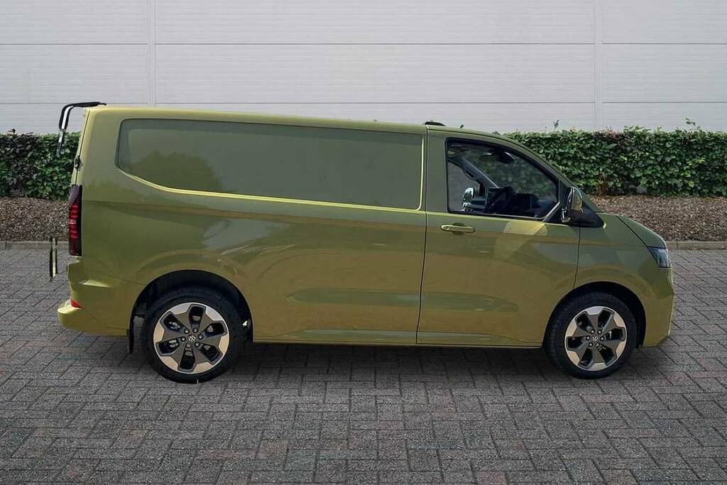 Volkswagen Transporter 2.0 Tdi 170 Commerce Pro Van 5 Plus BW26YYF Green #4