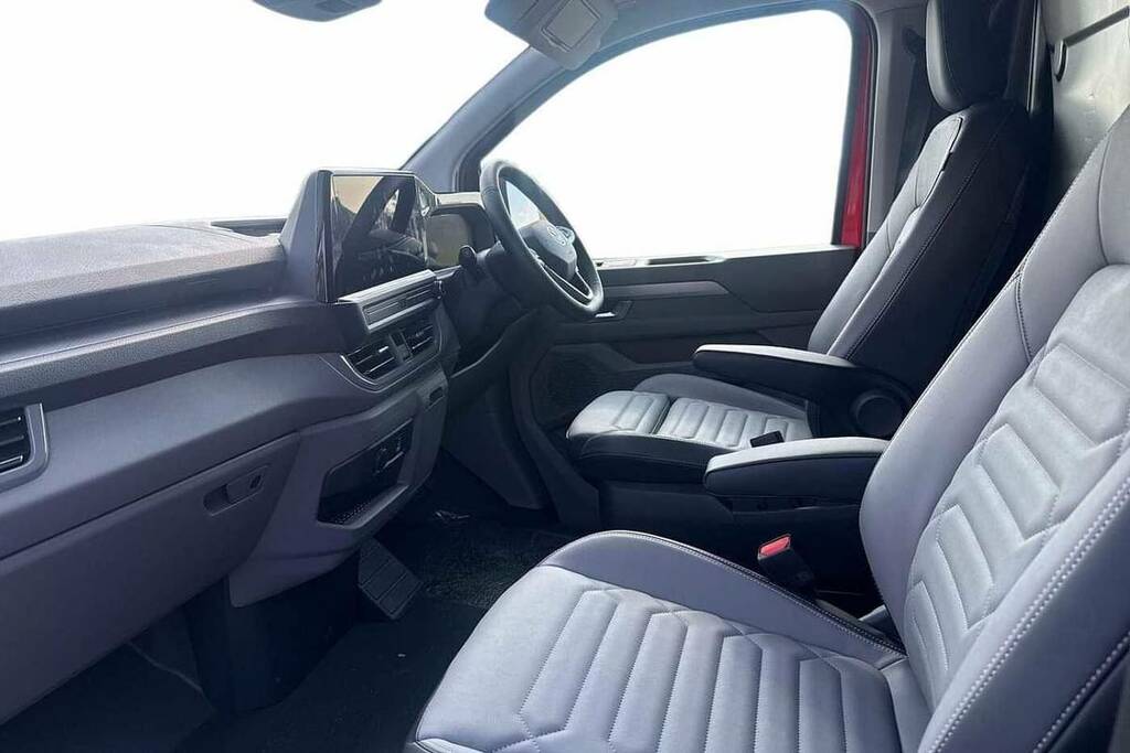 Volkswagen Transporter 2.0 Tdi 150 Commerce Pro Van 5 Plus BC26AHJ Red #2