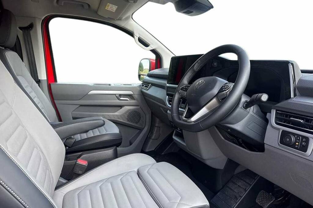 Volkswagen Transporter 2.0 Tdi 150 Commerce Pro Van 5 Plus BC26AHJ Red #6
