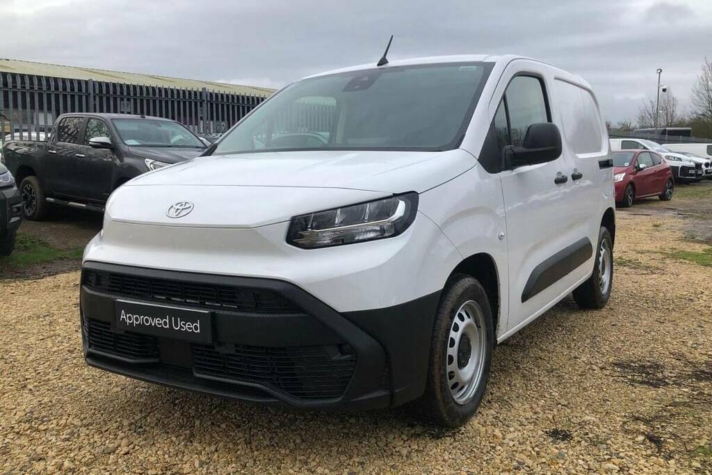 Toyota Proace City 1.5D 100 Active Van VK75SHV White #6