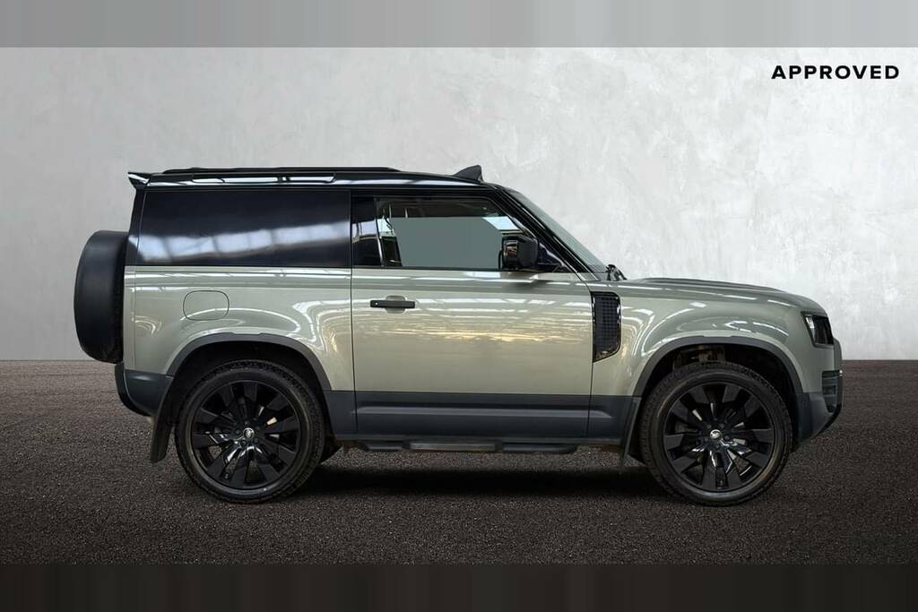Land Rover Defender 90 3.0 D200 Hard Top 3 Seat Green #4