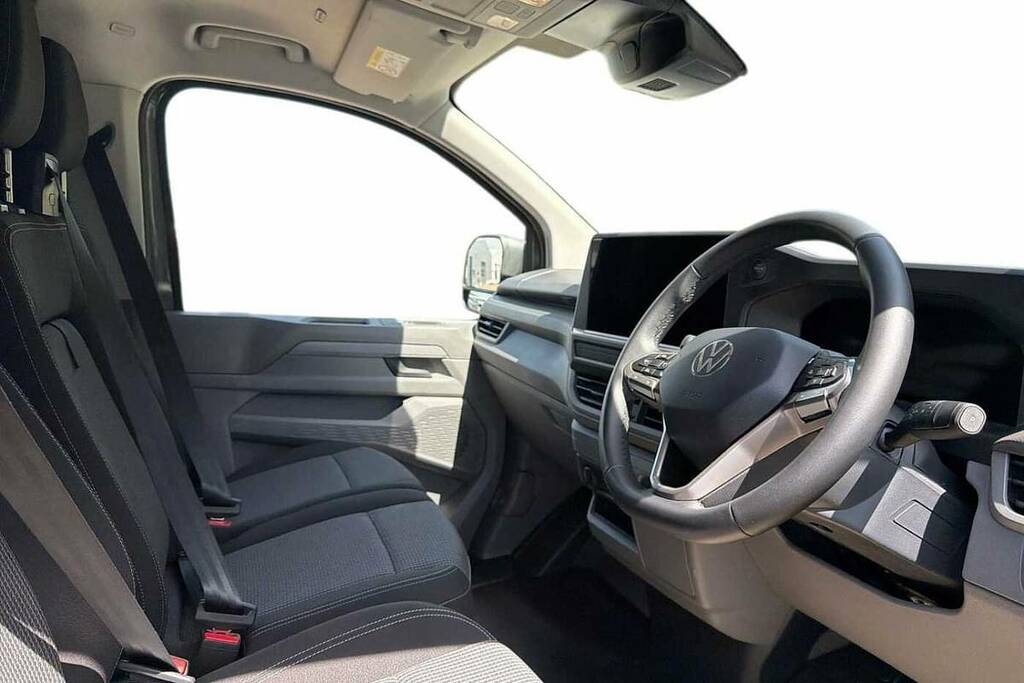 Volkswagen Transporter 2.0 Tdi 150 Commerce Plus Van 5 Plus  #6